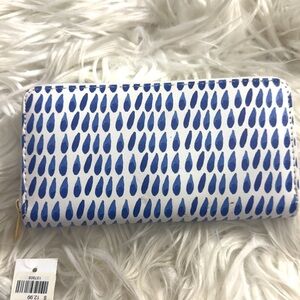 Blue and White Women's Wallet! NWT